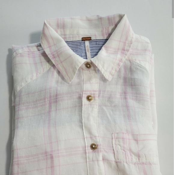 FREE PEOPLE Woman's Button Down Size LARGE - Picture 5 of 6